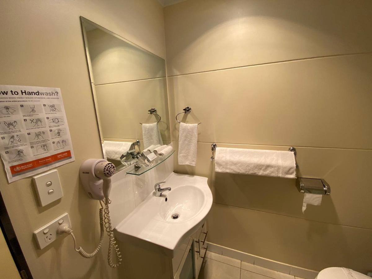 Balranald Club Motel Экстерьер фото