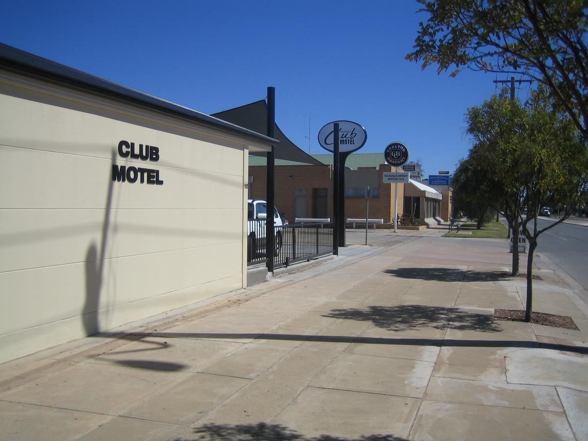 Balranald Club Motel Экстерьер фото