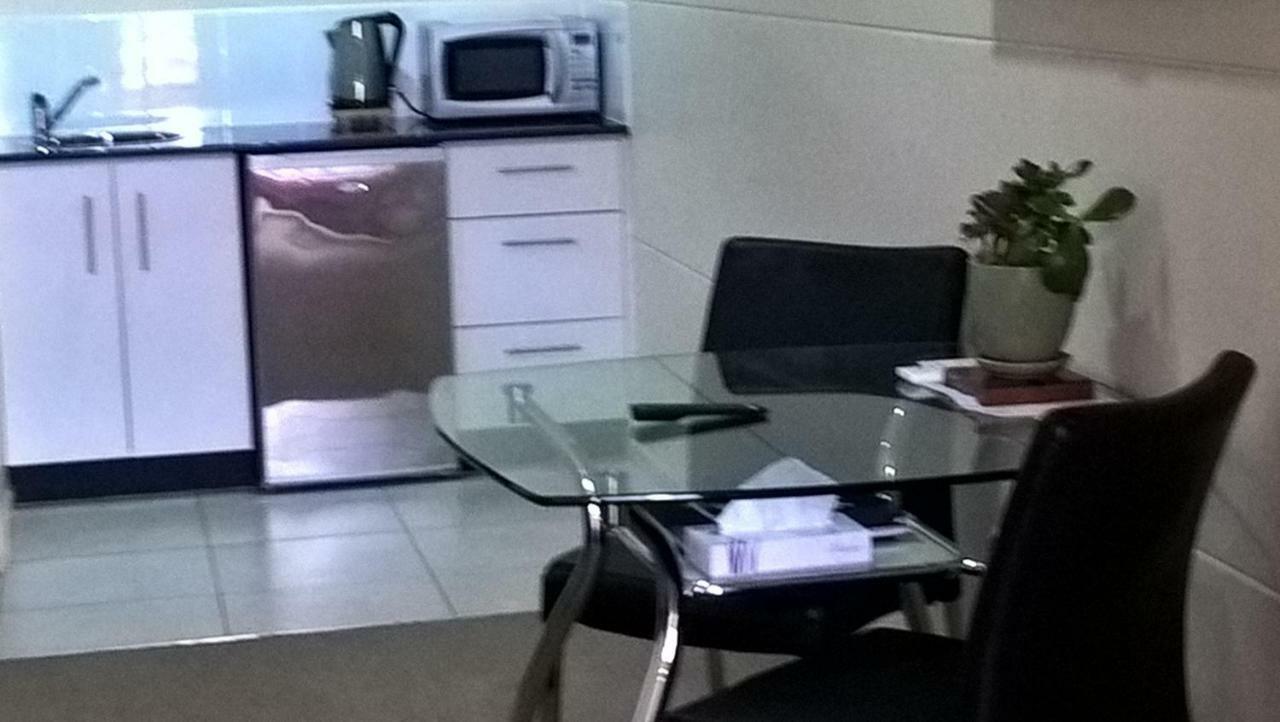 Balranald Club Motel Экстерьер фото